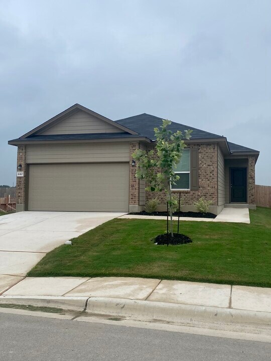 440 Horizon Pointe in Seguin, TX - Building Photo