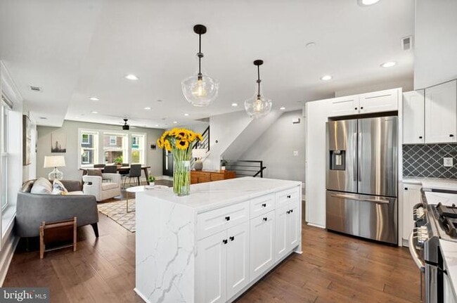 1267 Penn St NE in Washington, DC - Building Photo - Building Photo