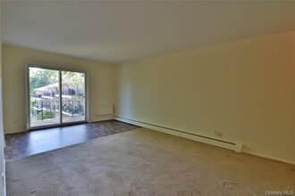 51 Leroy Pl in Newburgh, NY - Building Photo - Building Photo