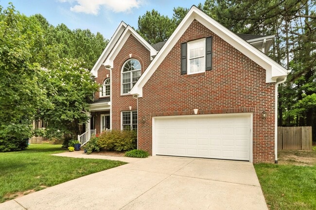 8 Queensland Ct in Durham, NC - Building Photo - Building Photo