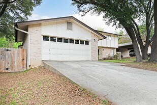 6617 Forest Grove in San Antonio, TX - Building Photo