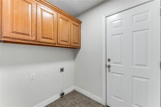 102 Skinner St in Centerton, AR - Building Photo - Building Photo