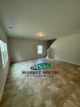 111 Juliette Low Ln in Pooler, GA - Building Photo - Building Photo