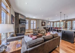 80 Cedar Dr in Winter Park, CO - Building Photo - Building Photo