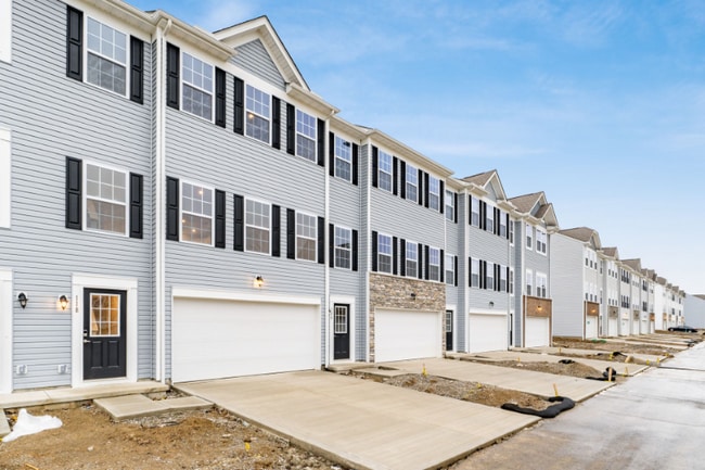 118 Dusky Willow Dr in Reynoldsburg, OH - Foto de edificio - Building Photo