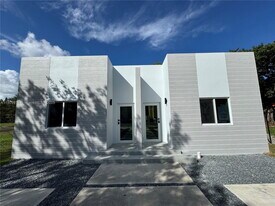 1 NW 60th St in Miami, FL - Building Photo