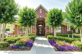 Holston Ridge Apartments Knoxville Tn For Rent Steeplechase Apartment Homes1 To 3 Bedroom 699 1299 Building Photo