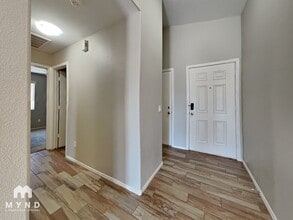 13583 W Saguaro Ln in Surprise, AZ - Building Photo - Building Photo