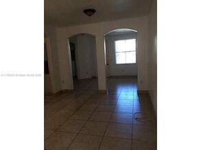 10849 SW 243rd Ln in Homestead, FL - Foto de edificio - Building Photo