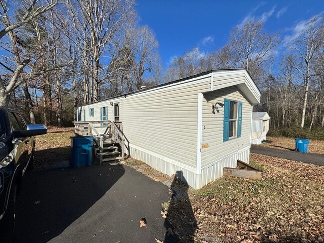 2 Webb Rd in Ellenboro, NC - Building Photo - Building Photo