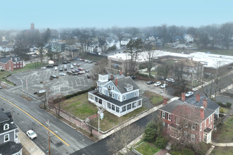 86 Summer St in Haverhill, MA - Foto de edificio - Building Photo