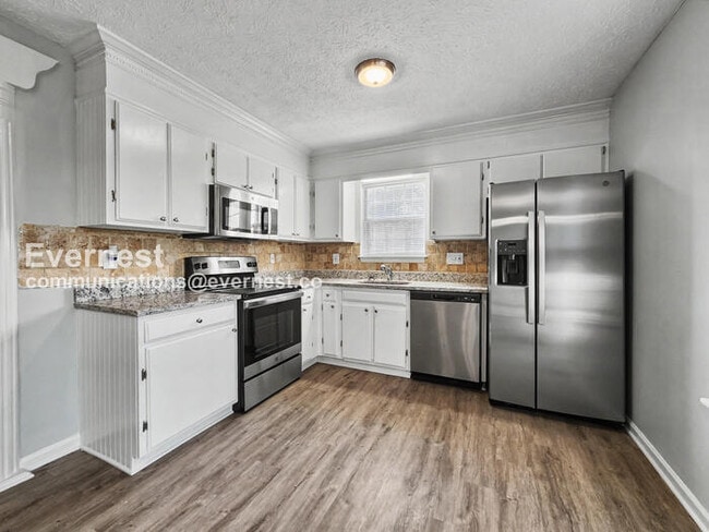 117 Thornwood Dr in Cartersville, GA - Building Photo - Building Photo