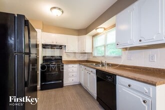 12525 Bay Shore Dr in Florissant, MO - Building Photo - Building Photo