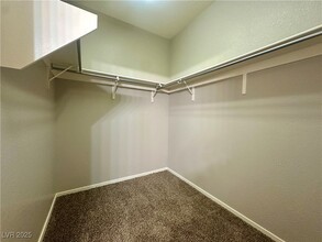 7450 S Eastern Ave in Las Vegas, NV - Foto de edificio - Building Photo