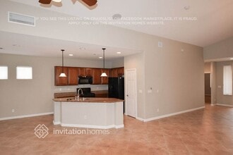 8124 Chimney Bluff St in North Las Vegas, NV - Building Photo - Building Photo