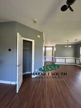 46 Twin Oaks Pl in Savannah, GA - Building Photo - Building Photo