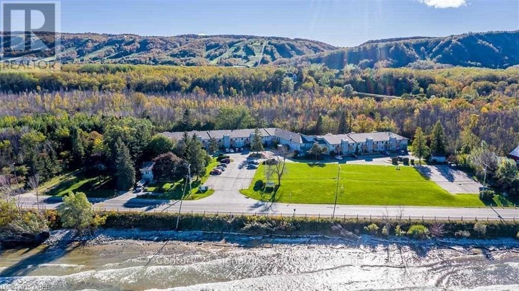 209472 ON-26 in Collingwood, ON - Building Photo