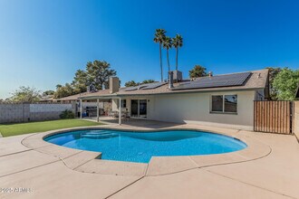 3741 W Poinsettia Dr in Phoenix, AZ - Building Photo - Building Photo