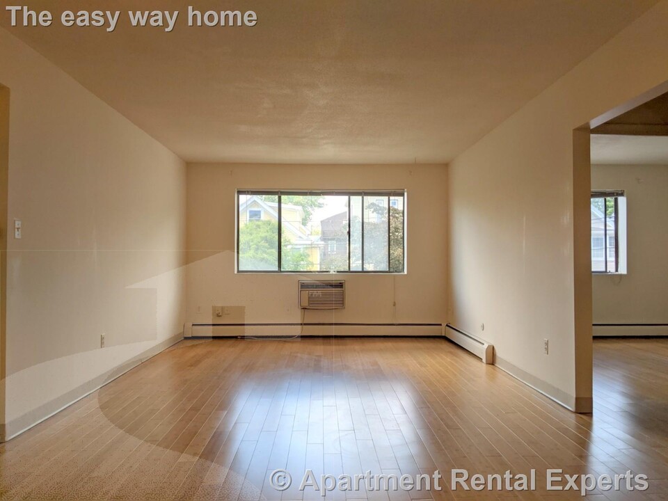 12 Cameron Ave in Somerville, MA - Building Photo