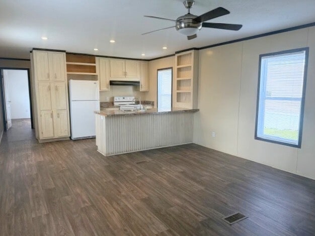 property at 5700 Bell Rd