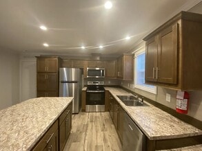 4 Mink Ct in Manchester Township, NJ - Building Photo - Building Photo