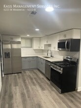 6223 W Wabansia Ave in Chicago, IL - Building Photo - Building Photo