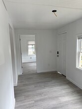 5507 MacCorkle Ave SW in South Charleston, WV - Building Photo - Building Photo