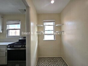 332 Hermosa Ave in Long Beach, CA - Building Photo - Building Photo