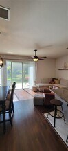 6960 Towne Lake Rd in Riverview, FL - Building Photo - Building Photo