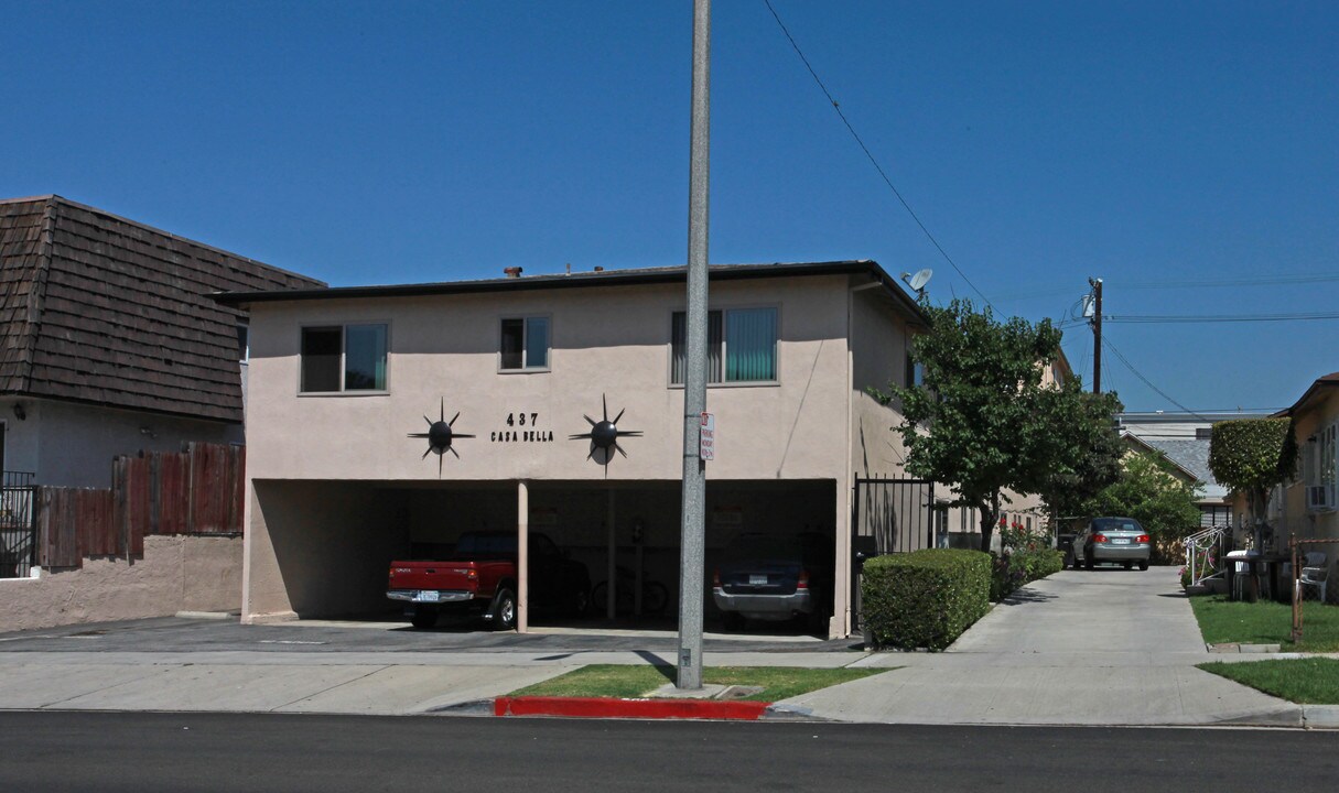 437 E Providencia Ave in Burbank, CA - Building Photo