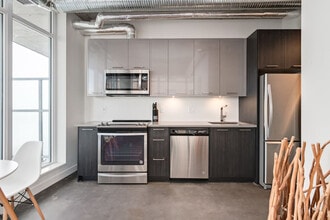 624-628 8 Ave SE in Calgary, AB - Building Photo - Building Photo