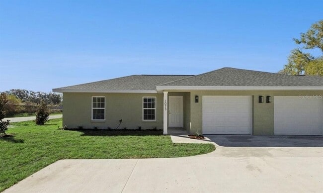 1073 N Rockingham Ave