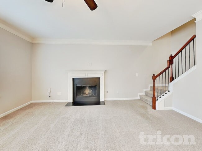 4042 Plymouth Rock Drive in Loganville, GA - Foto de edificio - Building Photo