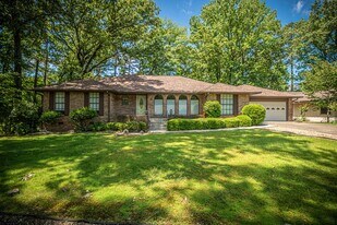 6 Sonora Way in Hot Springs, AR - Building Photo