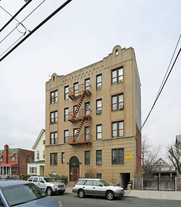 4737 Matilda in Bronx, NY - Building Photo