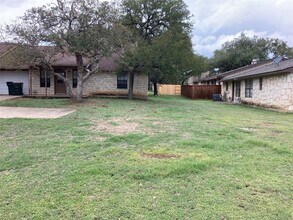 509 Hedgewood Dr in Georgetown, TX - Building Photo - Building Photo