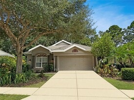 5224 Esplande Ct in Brooksville, FL - Building Photo