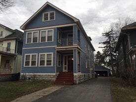 137 Minnesota Ave, Unit 2