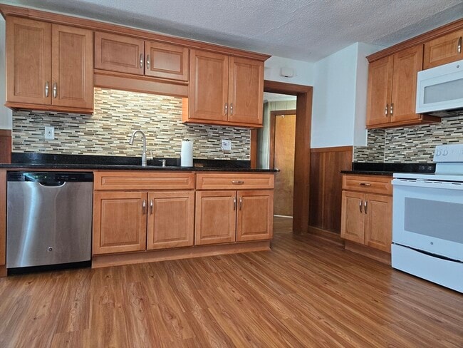 property at 20 Stedman St