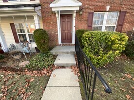 1965 Charlotte Hwy in Mooresville, NC - Building Photo