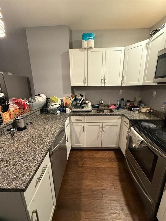 property at 846 Huntington Ave
