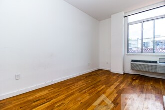 184 Noll St in Brooklyn, NY - Building Photo - Building Photo