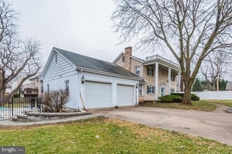 160 Spanglers Mill Rd in New Cumberland, PA - Building Photo - Building Photo