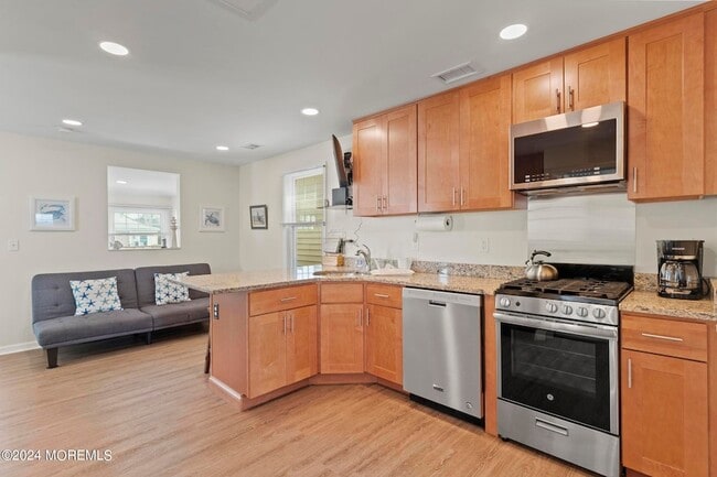 259 Sheridan Ave in Seaside Heights, NJ - Building Photo - Building Photo