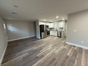 121 W Lewis St in Carterville, MO - Building Photo - Building Photo