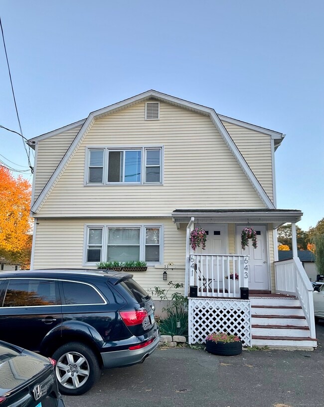 property at 641 Middletown Ave