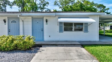 20 Pinewood Blvd in Lehigh Acres, FL - Building Photo - Building Photo