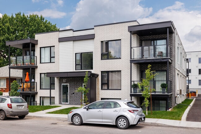 87 Clermont Boul in Laval, QC - Building Photo - Building Photo
