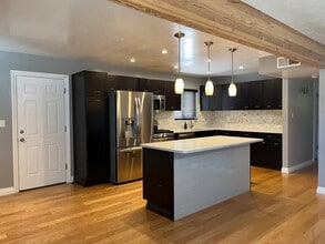 199 Walnut St in Elko, NV - Building Photo - Building Photo