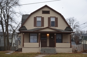 2615 Cottage Grove Ave in Des Moines, IA - Building Photo